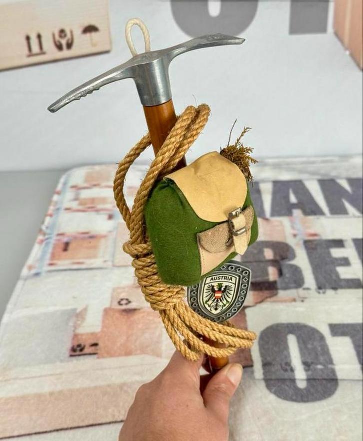 Austria Oostenrijk souvenir pickaxe touw tas bergbeklimmen, Sport en Fitness, Bergsport en Wandelen, Zo goed als nieuw, Overige typen
