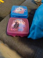 Brooddozen frozen tupperware, Enlèvement