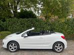 Peugeot 207 cabriolet 16 Essence 136000km, Auto's, Cabriolet, Wit, Bedrijf, Elektrische ramen