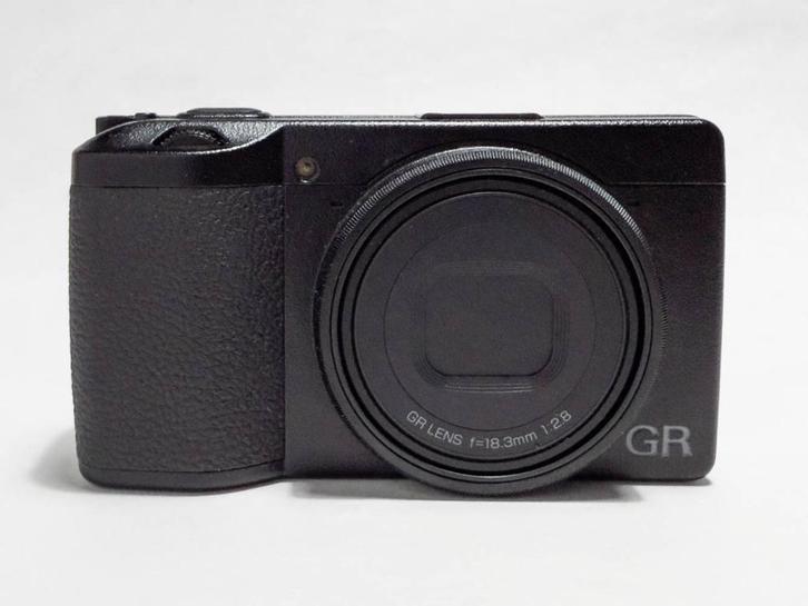 Ricoh GR III, uitstekende staat, weinig gebruikt, Audio, Tv en Foto, Fotocamera's Digitaal, Zo goed als nieuw, Compact, Overige Merken