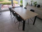Eettafel Solid, Huis en Inrichting, Tafels | Eettafels, Ophalen, Zo goed als nieuw