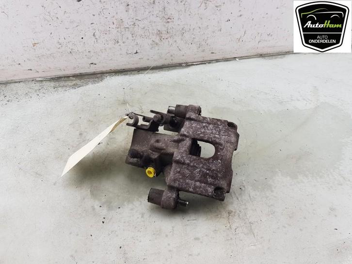 REMKLAUW LINKS ACHTER ABS Yaris III (P13) (|478500D020|), Auto-onderdelen, Remmen en Aandrijving, Toyota, Gebruikt