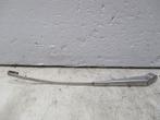 BRAS ESSUIE-GLACE AVANT DROIT Mercedes-Benz / 8 (W115), Utilisé, Mercedes-Benz