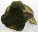 Pet / Muts Veld, Bontgevoerd, Winter, maat 58, KL, 1990s.(4), Verzamelen, Militaria | Algemeen, Ophalen of Verzenden, Landmacht