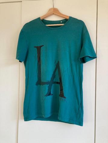 T-Shirt Guess beschikbaar voor biedingen