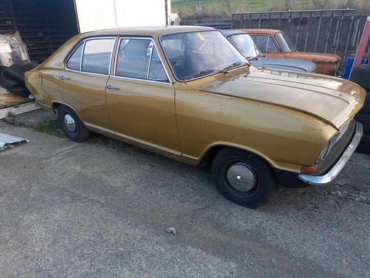 Opel Kadett B LS de 1969 , 1100cc 5 portes , a restaurer, Auto's, Oldtimers, Particulier, Opel, 5 deurs, Ophalen