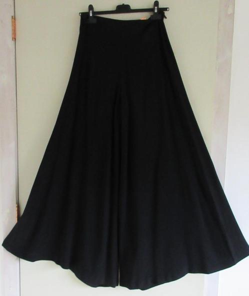 Longue jupe culotte de soirée en voile noir, Vêtements | Femmes, Jupes, Porté, Noir, Envoi