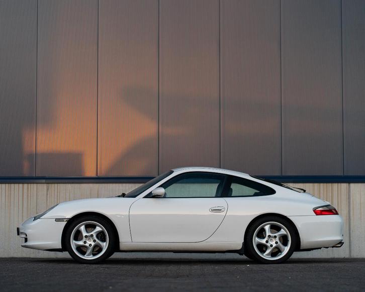 Porsche 996 Carrera 2 Manueel, Autos, Porsche, Particulier, ABS, Airbags, Bluetooth, Ordinateur de bord, Verrouillage central