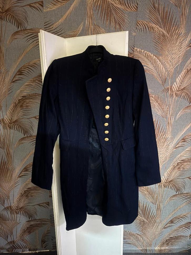 Navy Officer Coat – Strakke Elegantie met Gouden Details, Kleding | Dames, Overige Dameskleding, Gedragen, Ophalen of Verzenden