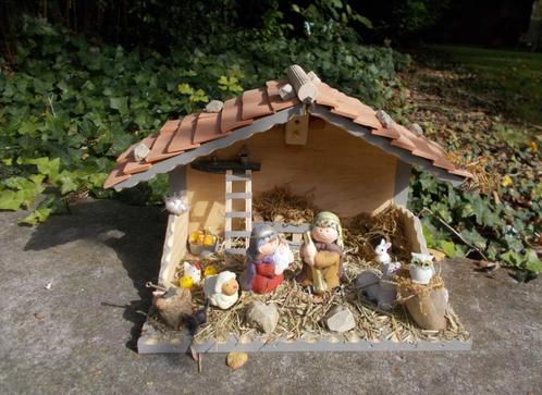 Crèche de Noël artisanale en bois et terre cuite F130, Divers, Noël, Neuf, Enlèvement