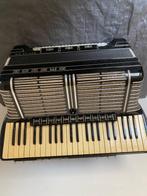 Hohner Morino VI M, Musique & Instruments, Accordéons, Autres formats, Avec valise, Enlèvement, Utilisé