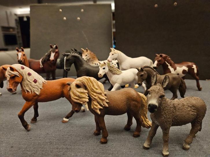 schleich paardjes, Verzamelen, Dierenverzamelingen, Gebruikt, Beeldje of Figuurtje, Paard, Ophalen of Verzenden
