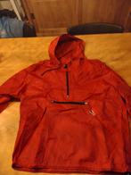 Regenjasje met zak vooraan,kleur rood,maat M ,merk GAP, Caravans en Kamperen, Ophalen of Verzenden, Zo goed als nieuw