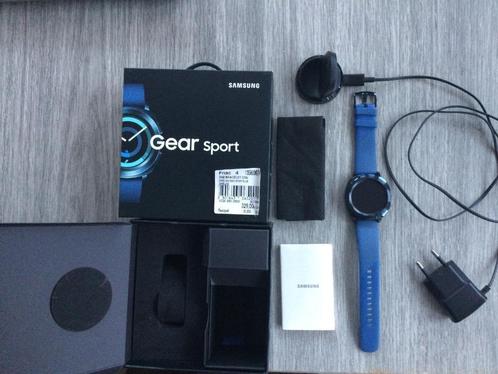 Smartwatch Samsung Gear Sport Compleet, Handtassen en Accessoires, Sporthorloges, Zo goed als nieuw, Android, Blauw, Afstand, Calorieverbanding