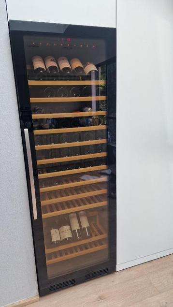 wijnkoelkast soin du vin +- 160 flessen beschikbaar voor biedingen