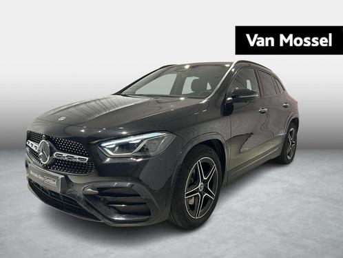 Mercedes-Benz GLA 180 AMG Line + NIGHTPACK + SURROUND VIEW +, Auto's, Mercedes-Benz, Bedrijf, Te koop, GLA, Centrale vergrendeling