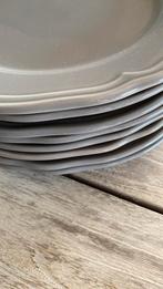 Grijze borden ikea 8 grote borden - 6 diepe borden, Ophalen, Bord(en)
