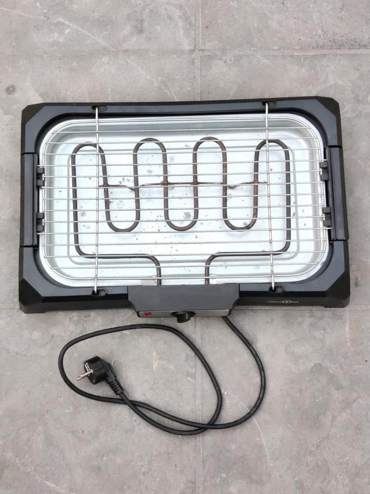 Elektrische barbeque en 2  1malig gebruik  bbq, Tuin en Terras, Elektrische barbecues, Zo goed als nieuw, Ophalen