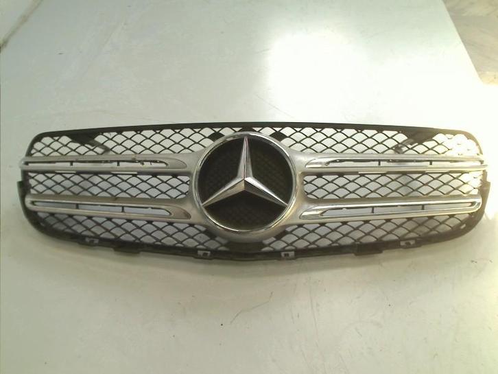 GRILLE Mercedes-Benz GLC (X253) (a2538806676), Auto-onderdelen, Carrosserie, Mercedes-Benz, Gebruikt