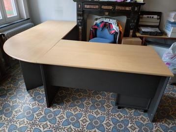 Bureau professionnel en angle + caisson 4 tiroir(+ plumier)