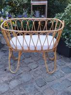 Vintage rotan kinderbed, Ophalen of Verzenden, Matras
