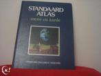 Standaard atlas mens en aarde, Boeken, Atlassen en Landkaarten, Ophalen of Verzenden, Zo goed als nieuw