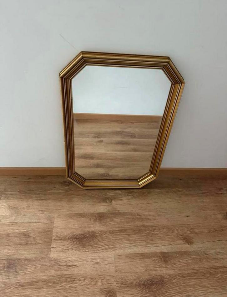 Vintage spiegel met gouden lijst - elegante eyecatcher., Huis en Inrichting, Woonaccessoires | Spiegels, Zo goed als nieuw, Minder dan 50 cm