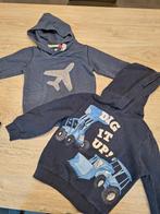 Truien met kap maat 110, Ophalen of Verzenden, Zo goed als nieuw, Jongen, Trui of Vest