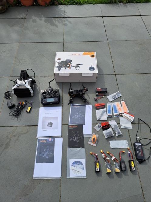 Drone FPV 3D F210 Walkera Lunette FPV SJ-V01 et Accessoires, TV, Hi-fi & Vidéo, Drones, Utilisé, Drone avec caméra, Enlèvement ou Envoi