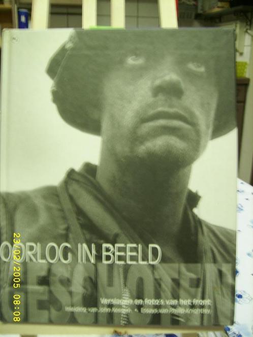 Oorlog in beeld + andere a4 formaten (bak 30), Boeken, Oorlog en Militair, Gelezen, Ophalen of Verzenden