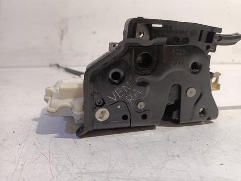 PORTIERVANGER CV ELEKTR. RECHTS ACHTER Passat (362), Auto-onderdelen, Carrosserie, Volkswagen, Achter, Rechts, Gebruikt
