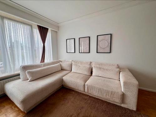 KP Interieur Hoekzetel Vigo bouclé, Huis en Inrichting, Zetels | Complete zithoeken, Zo goed als nieuw, Stof, Ophalen