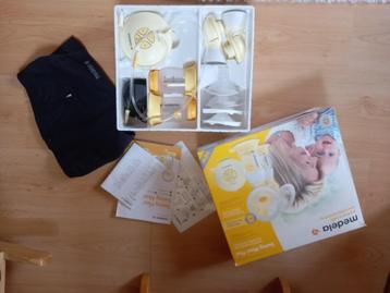 Tire-lait électrique double pompe Medela + brassière  beschikbaar voor biedingen