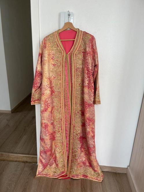 Luxe handgemaakte tackchita- nieuw, nooit gedragen, Kleding | Dames, Gelegenheidskleding, Zo goed als nieuw, Overige typen, Roze