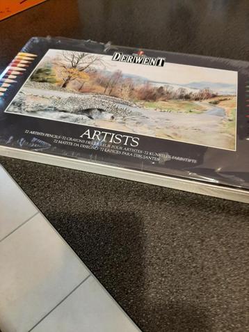 DERWENT ARTISTS PROFESSIONELE KLEURPOTLODEN_DOOS van 72 disponible aux enchères