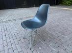 Vitra Eames DSR Zwart. Origineel uit 2011/2012. 14 stuks, Huis en Inrichting, Ophalen, Gebruikt, Zwart, Metaal
