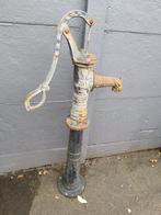 Pompe à eau en fonte avec base, Jardin & Terrasse, Enlèvement ou Envoi