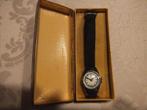 montre pour vieilles dames, Bijoux, Sacs & Beauté, Montres | Anciennes | Antiquités, Montre-bracelet, Autres marques, Enlèvement ou Envoi