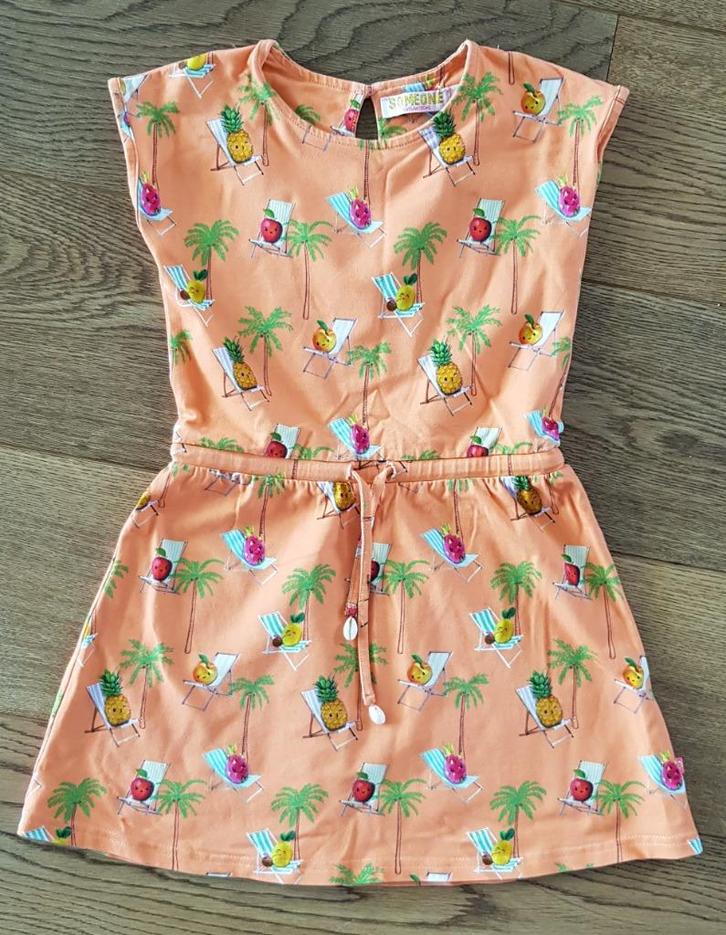 Someone zalmroze jurk strandstoelen 122, Kinderen en Baby's, Kinderkleding | Maat 122, Zo goed als nieuw, Meisje, Jurk of Rok