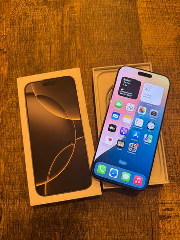 iPhone 16 Pro Max - 256GB - Natural Titanium - Nieuwstaat beschikbaar voor biedingen