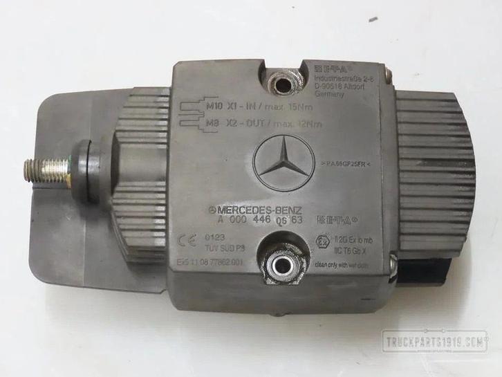 Mercedes-Benz Electrical System Hoofdschakelaar accu MB MP4, Auto-onderdelen, Vrachtwagen-onderdelen, Mercedes-Benz, Dashboard en Schakelaars