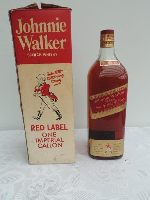 Bouteille de 4,5 l  johnnie walker ( 49 ans d'âge ), Collections, Vins, Comme neuf, Autres types, Autres régions, Pleine, Enlèvement ou Envoi