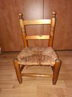 Kinderstoeltje bruin met riet, Kinderen en Baby's, Kinderstoelen, Ophalen, Zo goed als nieuw, Overige typen