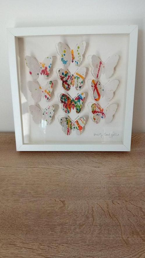 Wit frame, kleurrijke vlinders in reliëf, Huis en Inrichting, Woonaccessoires | Lijsten, Nieuw, Minder dan 50 cm, Minder dan 50 cm