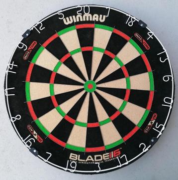 Winmau Blade 6 Dual Core. beschikbaar voor biedingen