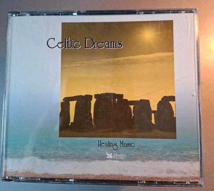Boîte de 3 CD. Rêves celtiques. (ROUGE)., CD & DVD, CD | Instrumental, Enlèvement ou Envoi