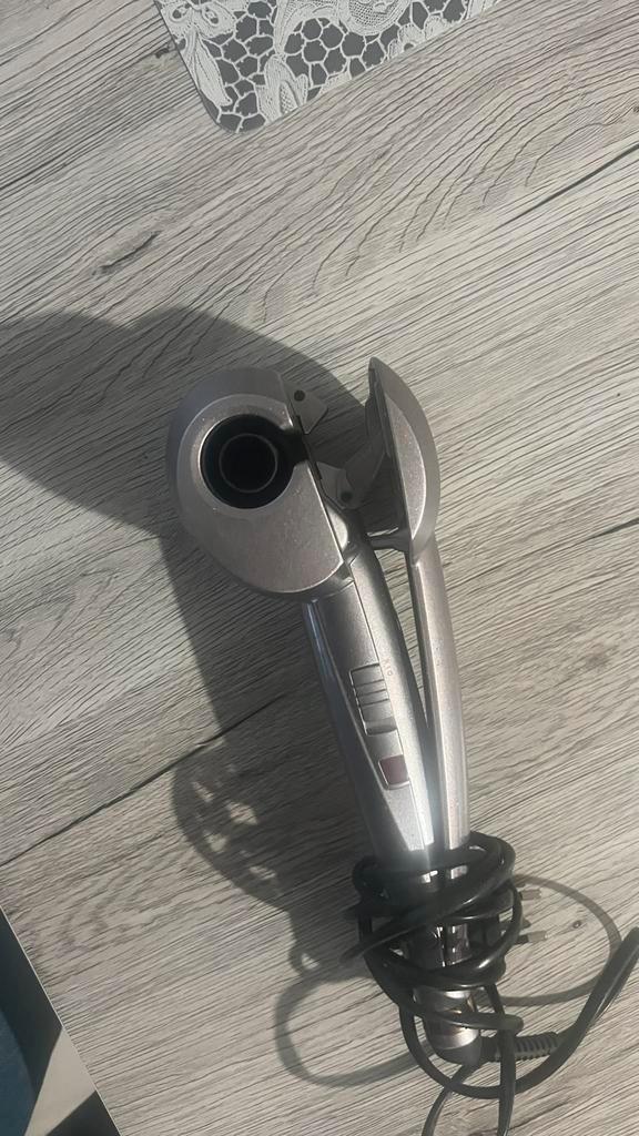 Automatische stijltang en krultang, Handtassen en Accessoires, Uiterlijk | Haarverzorging, Zo goed als nieuw, Krultang of Stijltang