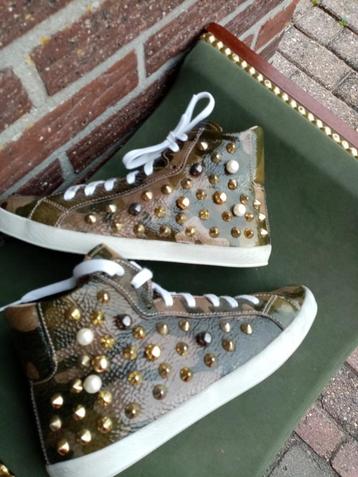 Dames sneakers Love Moschino Mt38 beschikbaar voor biedingen