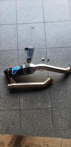 Uitlaat husqv vit en svartpilen 701 ktm duke 690euro4, Motoren, Particulier, 1 cilinder