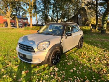 Mini Coutryman 1.6 diesel 1 an de garantie 2017 disponible aux enchères